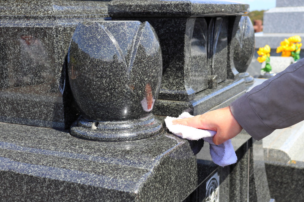 お墓清掃代行サービス